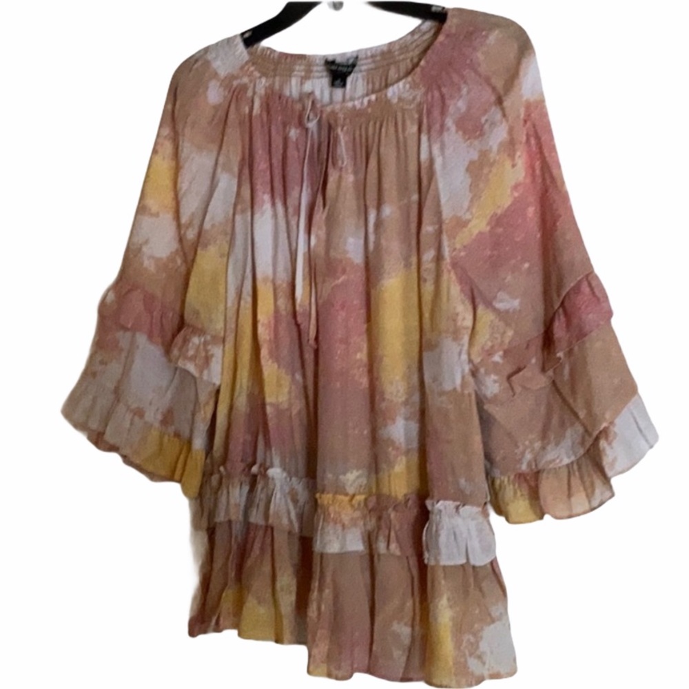 1 LEFT!! NEW trendy tie dye tiered ruffle blouse - Picture 5 of 9